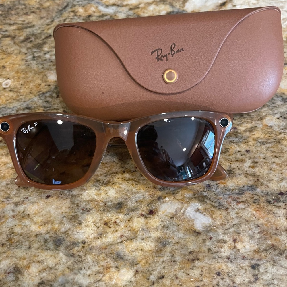 Meta RayBan Smart Glasses